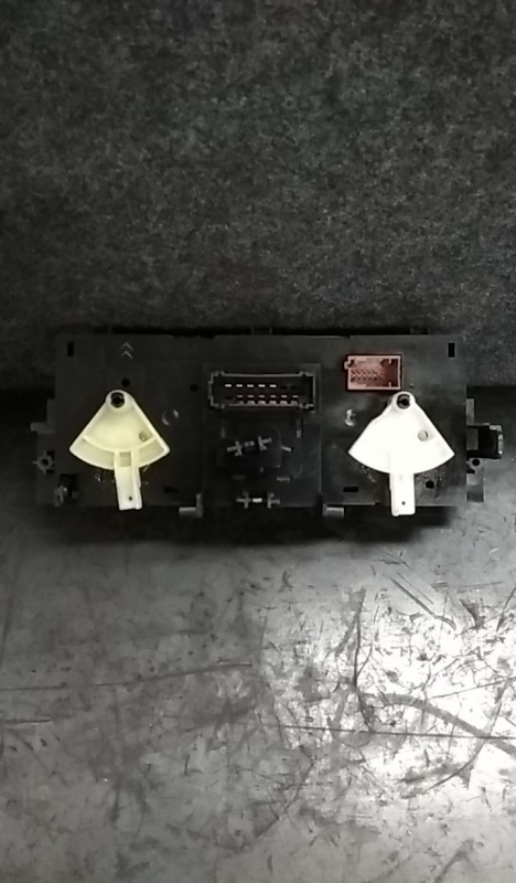 Pulsante / interruttore aria condizionata CITROËN C3 II (SC_) Imagem-1