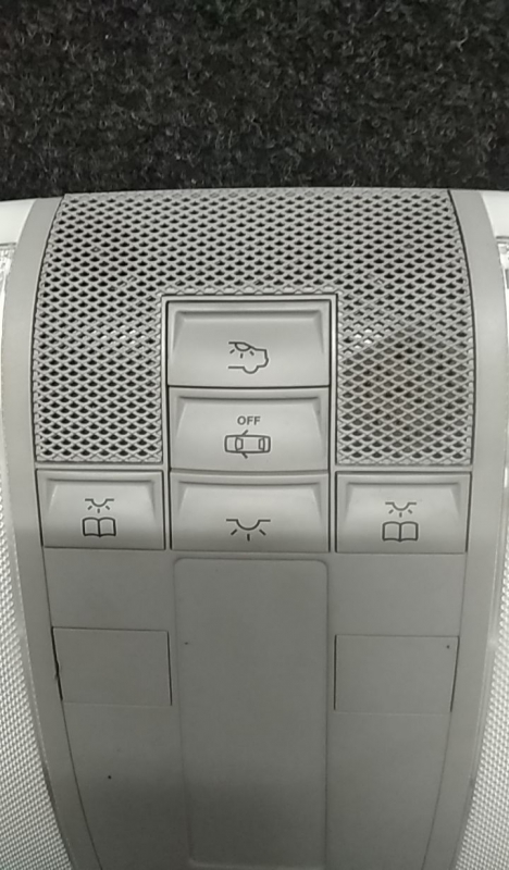 Plafoniera anteriore MERCEDES-BENZ Classe C (W204) Imagem-2