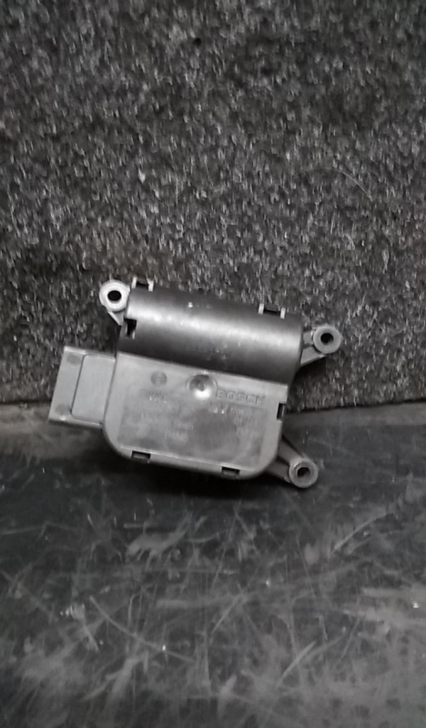 Moteur de chauffage SEAT Ibiza III (6L1) Imagem-0