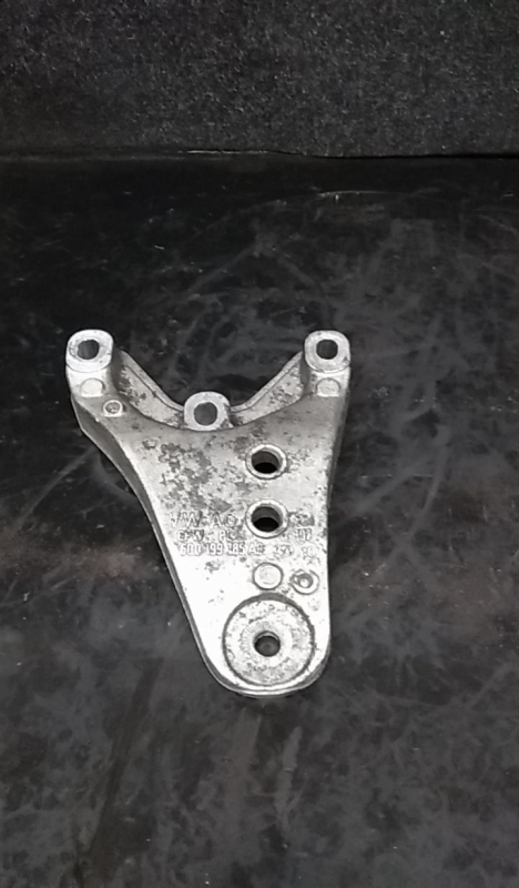 Engine Mount VOLKSWAGEN Polo (6R, 6C) Imagem-3