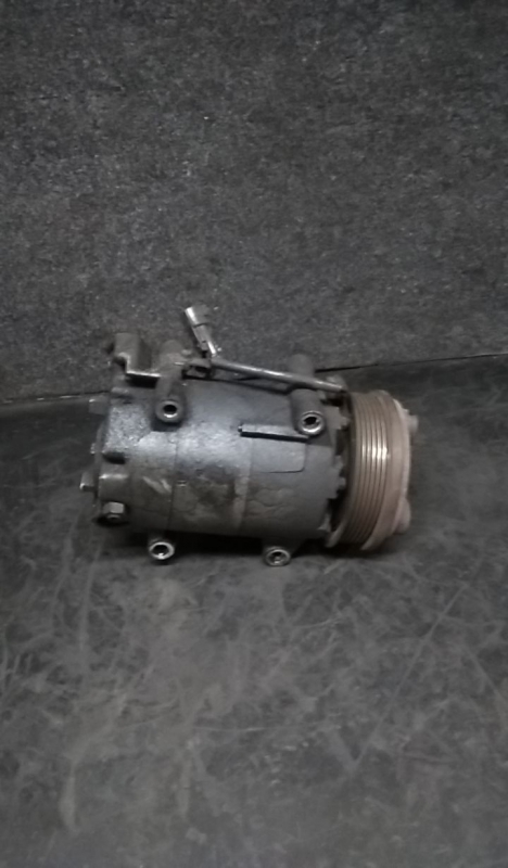Compressore A/C FORD Focus II Carrinha (DA_) Imagem-1