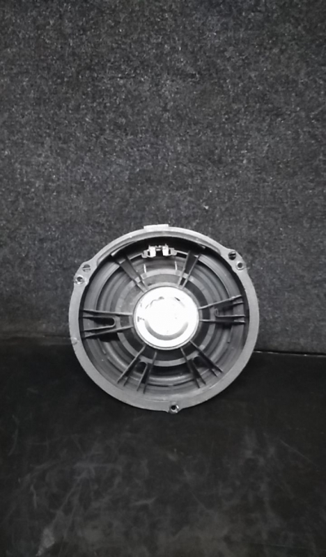 Sound system column / Speakers  FORD Focus III Carrinha Imagem-1