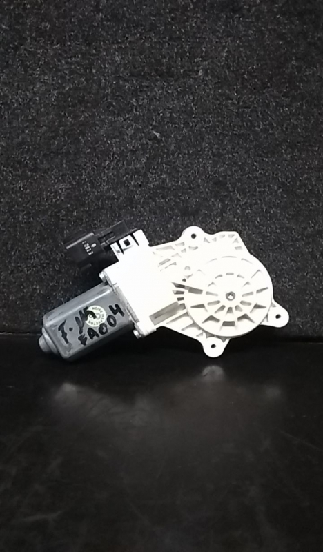 Moteur lève-vitre avant gauche FORD Focus III Carrinha Imagem-1