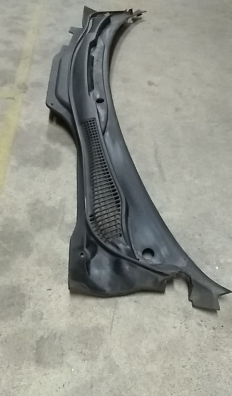 Copertura inferiore cruscotto VOLVO V50 (MW) Imagem-1