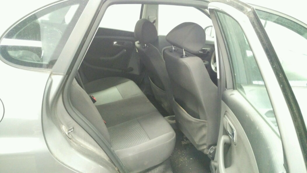 Ibiza III  SEAT Ibiza III (6L1) Imagem-4