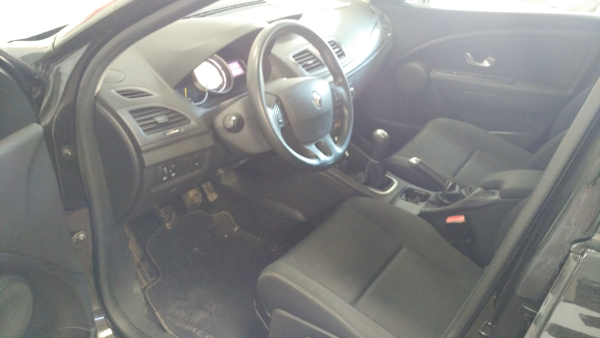 Megane III  RENAULT Megane III (BZ0_) Imagem-4