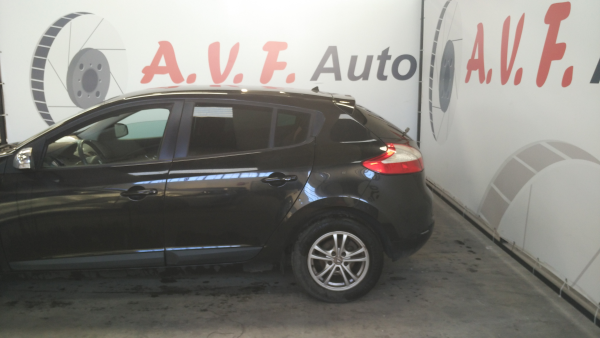 Megane III  RENAULT Megane III (BZ0_) Imagem-7