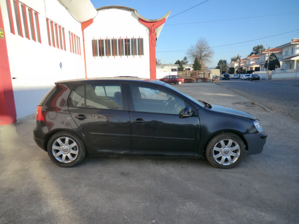 Golf V  VOLKSWAGEN Golf V (1K1) Imagem-2