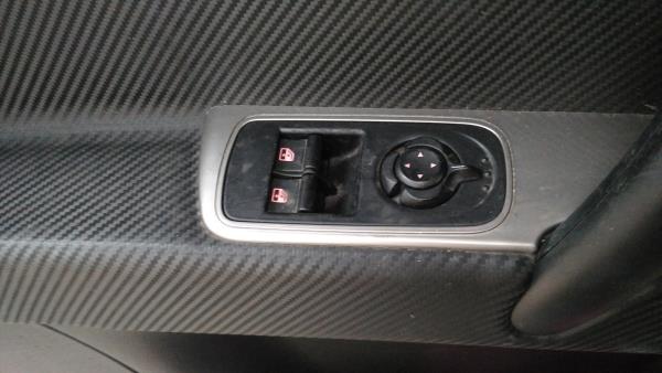 Mito  ALFA ROMEO Mito (955_) Imagem-30