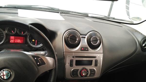 Mito  ALFA ROMEO Mito (955_) Imagem-33