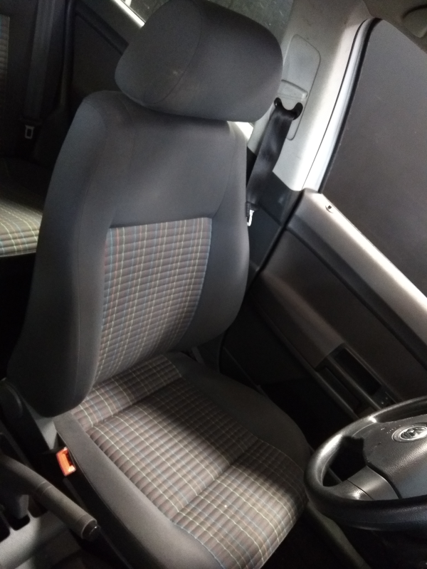 Polo  VOLKSWAGEN Polo (9N) Imagem-6