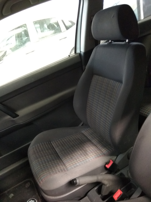 Polo  VOLKSWAGEN Polo (9N) Imagem-8