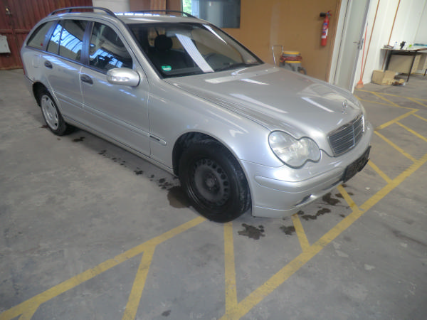 Classe C  MERCEDES-BENZ Classe C (W203) Imagem-2
