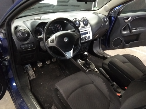 Mito  ALFA ROMEO Mito (955_) Imagem-3