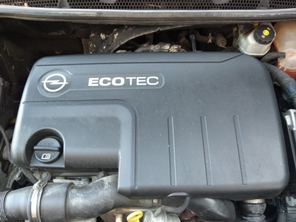 Astra J Sports Tourer OPEL Astra J Sports Tourer Imagem-4