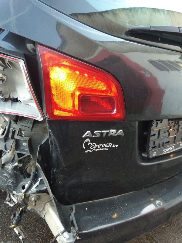 Astra J Sports Tourer OPEL Astra J Sports Tourer Imagem-10