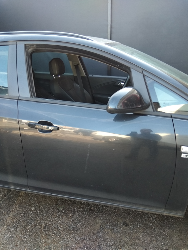 Astra J Sports Tourer OPEL Astra J Sports Tourer Imagem-12