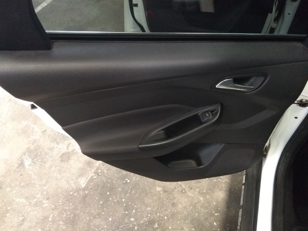 Focus III Carrinha FORD Focus III Carrinha Imagem-24