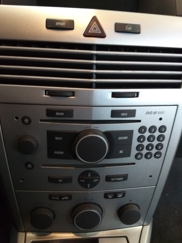 Astra H GTC  OPEL Astra H GTC (L08) Imagem-12