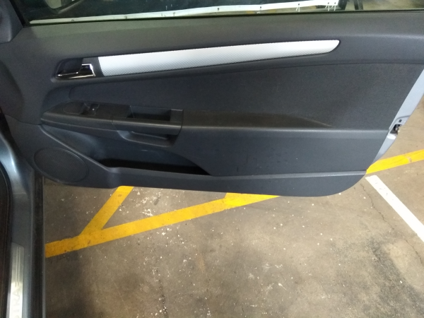 Astra H GTC  OPEL Astra H GTC (L08) Imagem-28