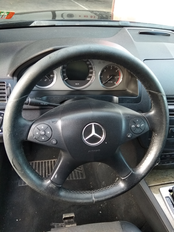 Classe C  MERCEDES-BENZ Classe C (W204) Imagem-6