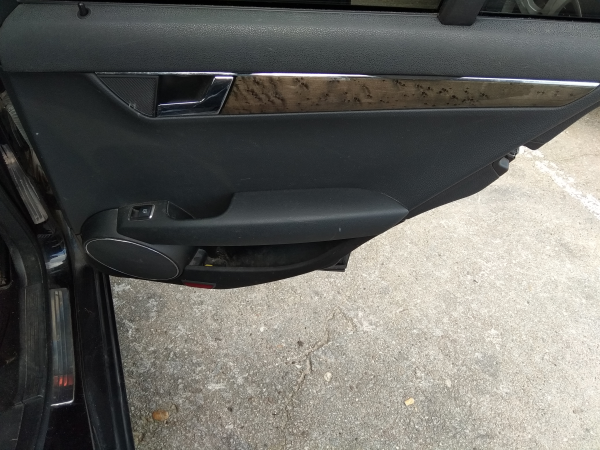 Classe C  MERCEDES-BENZ Classe C (W204) Imagem-21