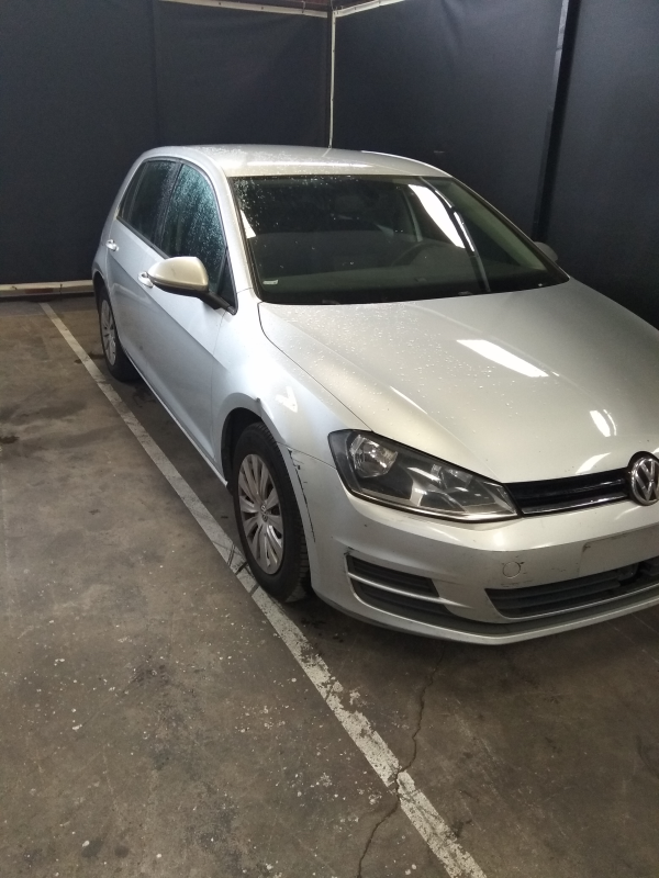 Golf VII  VOLKSWAGEN Golf VII (5G1, BQ1, BE1, BE2) Imagem-1