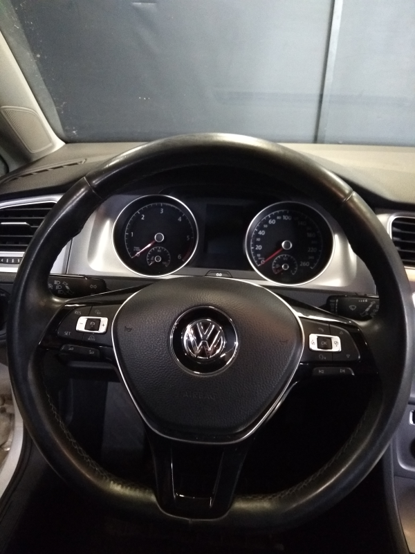 Golf VII  VOLKSWAGEN Golf VII (5G1, BQ1, BE1, BE2) Imagem-7