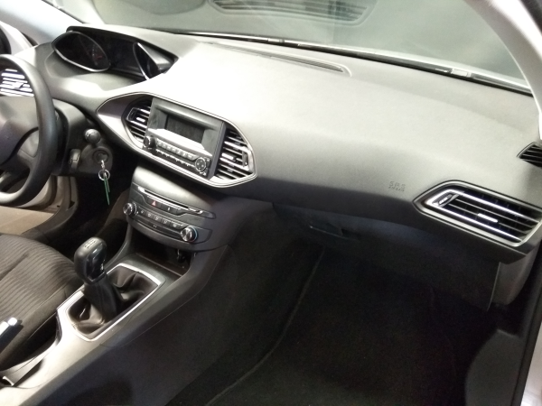 308 II PEUGEOT 308 II Imagem-8