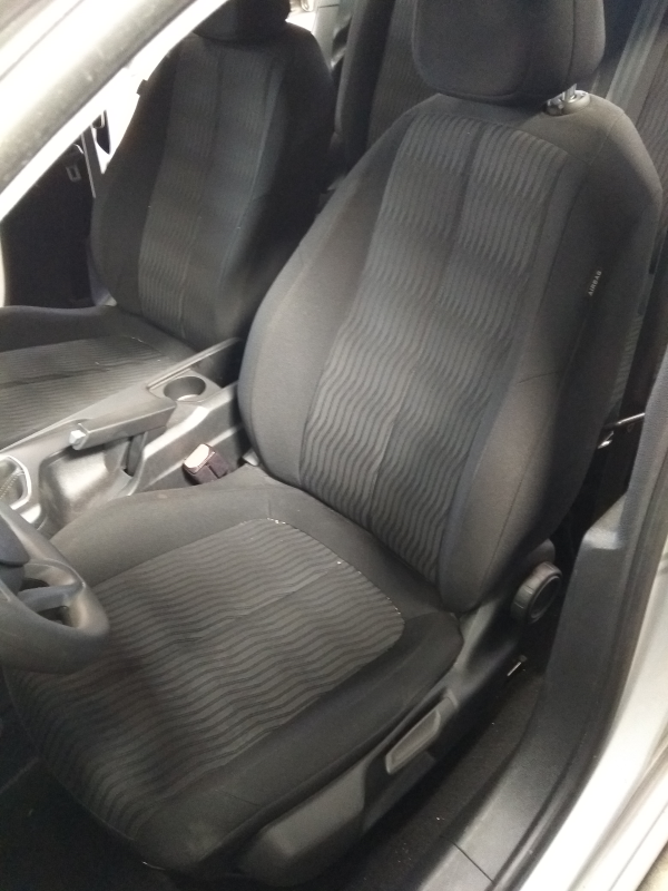 308 II PEUGEOT 308 II Imagem-10