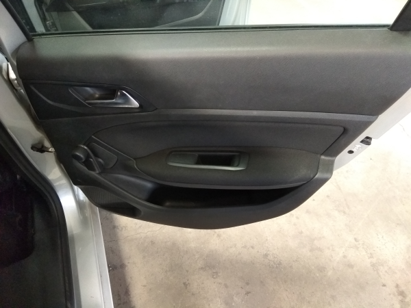 308 II PEUGEOT 308 II Imagem-23