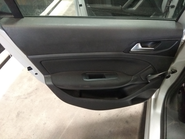 308 II PEUGEOT 308 II Imagem-25