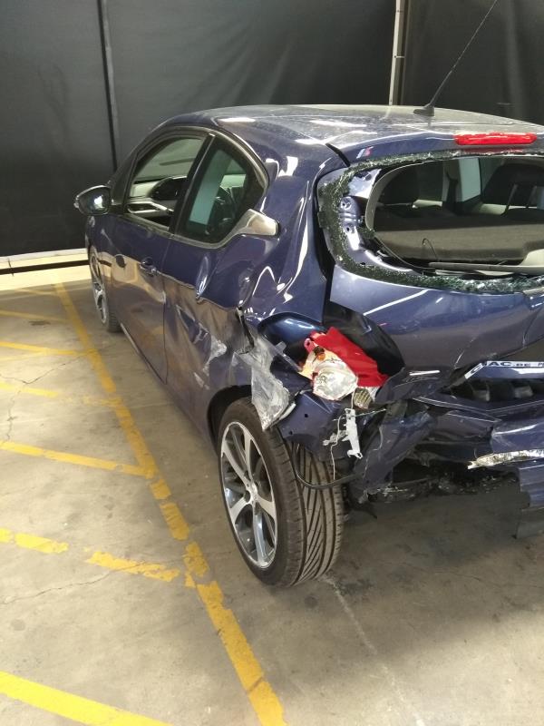 208 PEUGEOT 208 Imagem-4