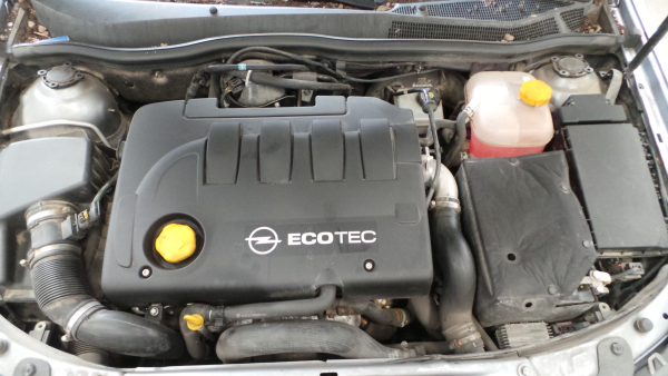 Astra H GTC  OPEL Astra H GTC (L08) Imagem-1