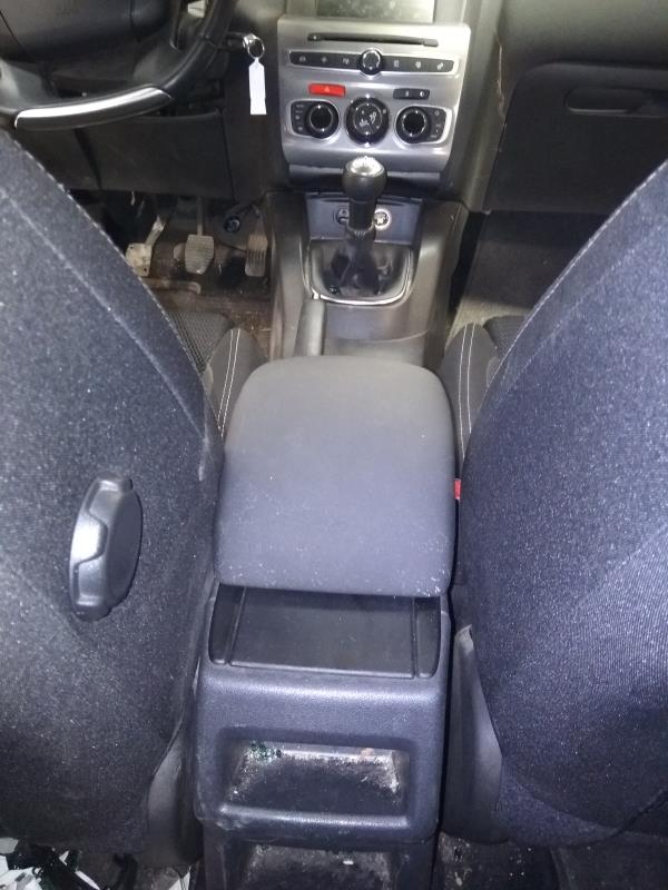 C4 II  CITROËN C4 II (B7) Imagem-19