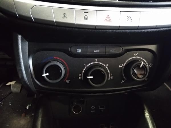 Tipo Hatchback  FIAT Tipo Hatchback (357_) Imagem-20