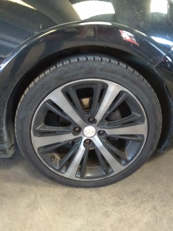 208 PEUGEOT 208 Imagem-11