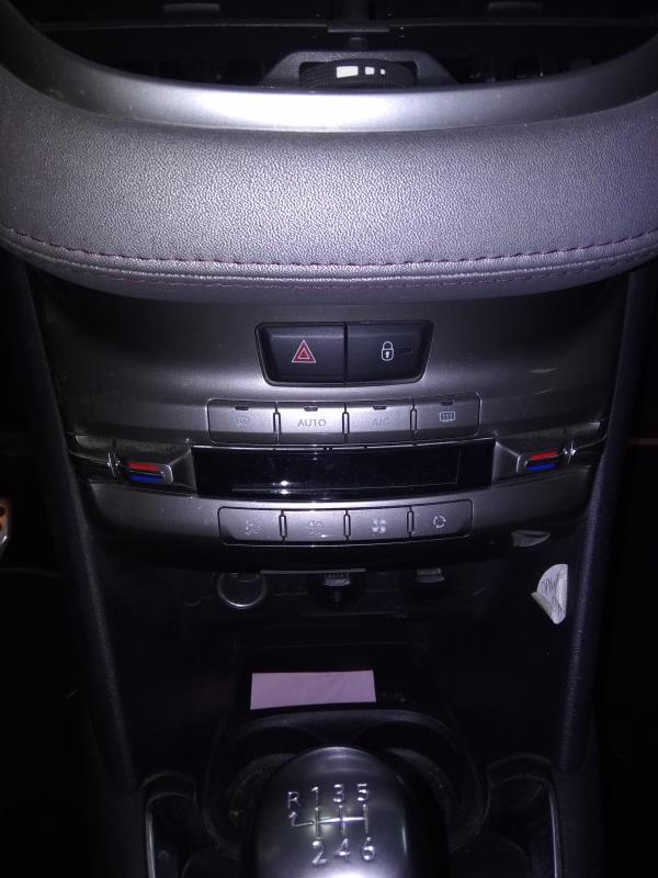 208 PEUGEOT 208 Imagem-41