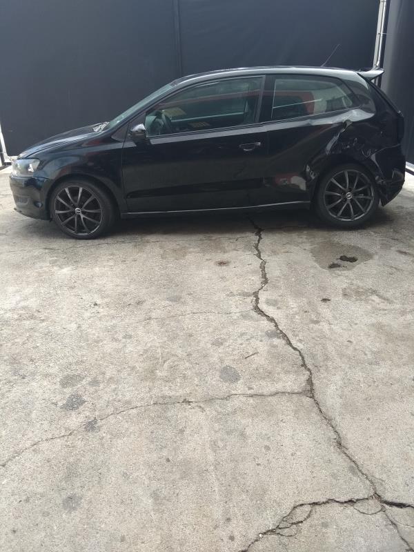 Polo  VOLKSWAGEN Polo (6R, 6C) Imagem-2