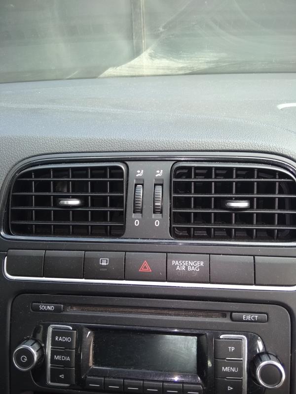 Polo  VOLKSWAGEN Polo (6R, 6C) Imagem-23