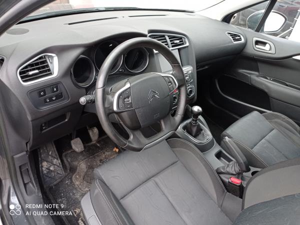 C4 II  CITROËN C4 II (B7) Imagem-7