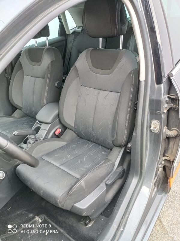 C4 II  CITROËN C4 II (B7) Imagem-8