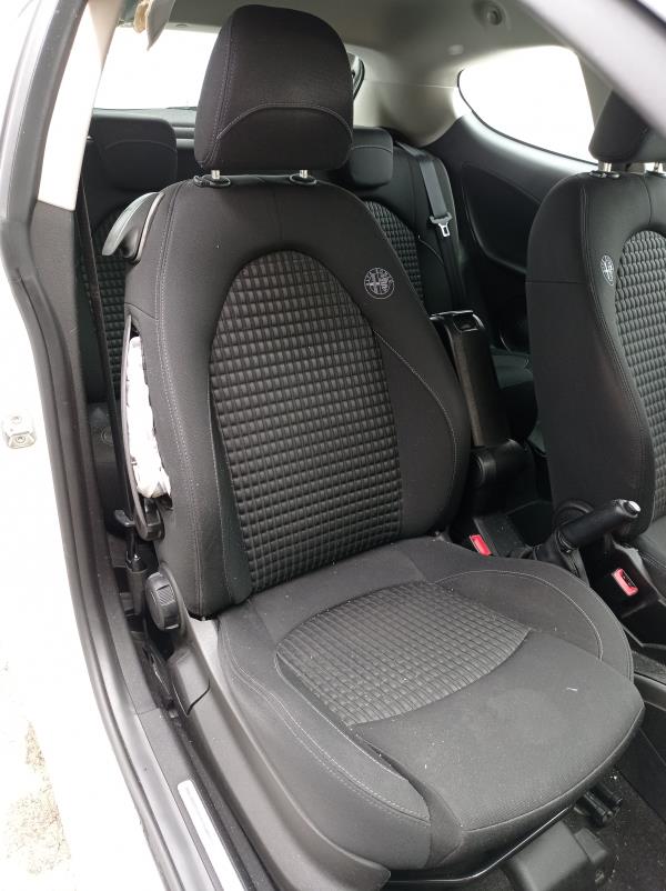 Mito  ALFA ROMEO Mito (955_) Imagem-37