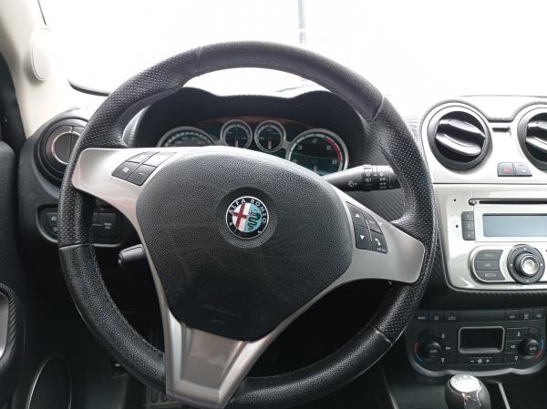 Mito  ALFA ROMEO Mito (955_) Imagem-76