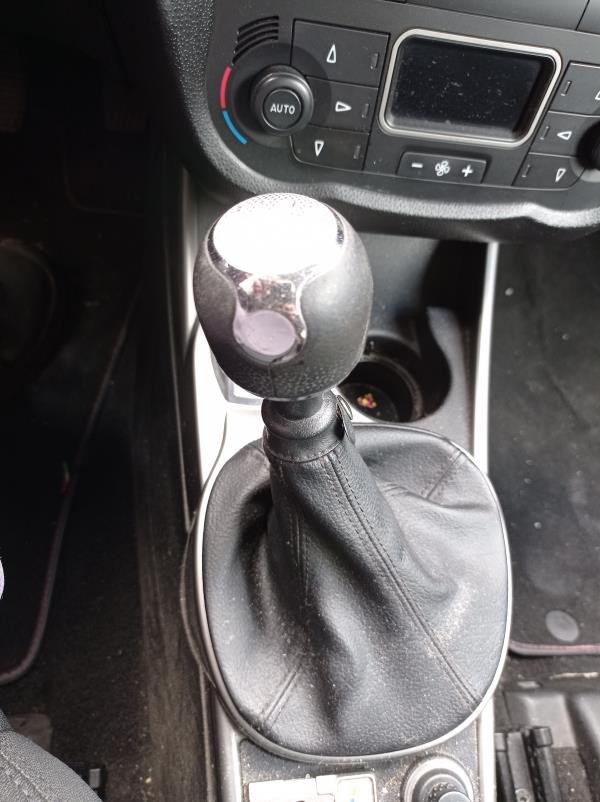 Mito  ALFA ROMEO Mito (955_) Imagem-102