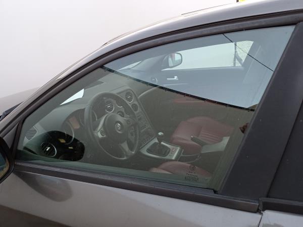 159  ALFA ROMEO 159 (939_) Imagem-13