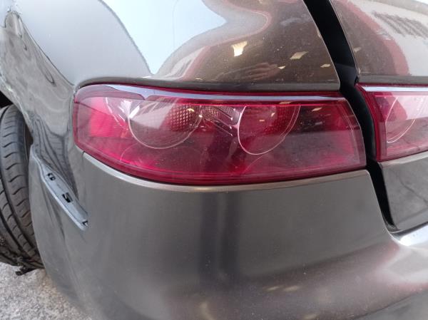 159  ALFA ROMEO 159 (939_) Imagem-18