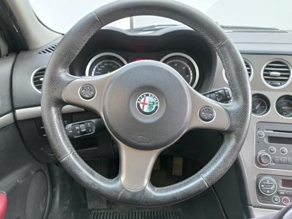159  ALFA ROMEO 159 (939_) Imagem-69