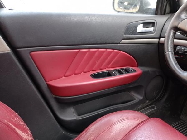 159  ALFA ROMEO 159 (939_) Imagem-79