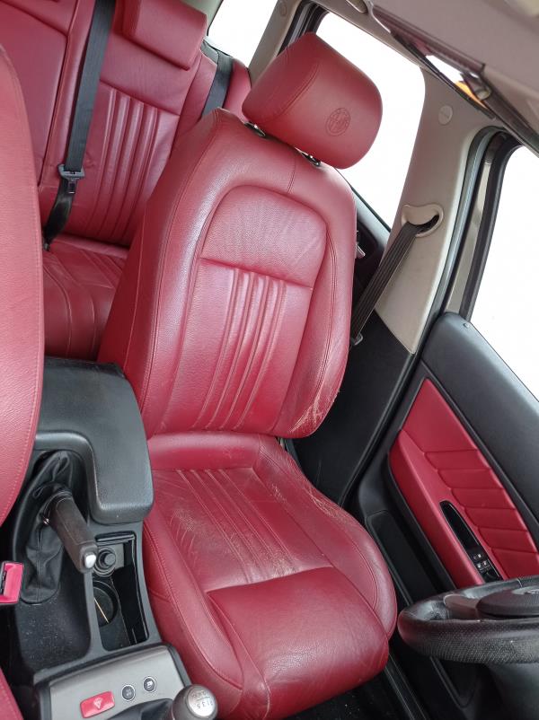 159  ALFA ROMEO 159 (939_) Imagem-105